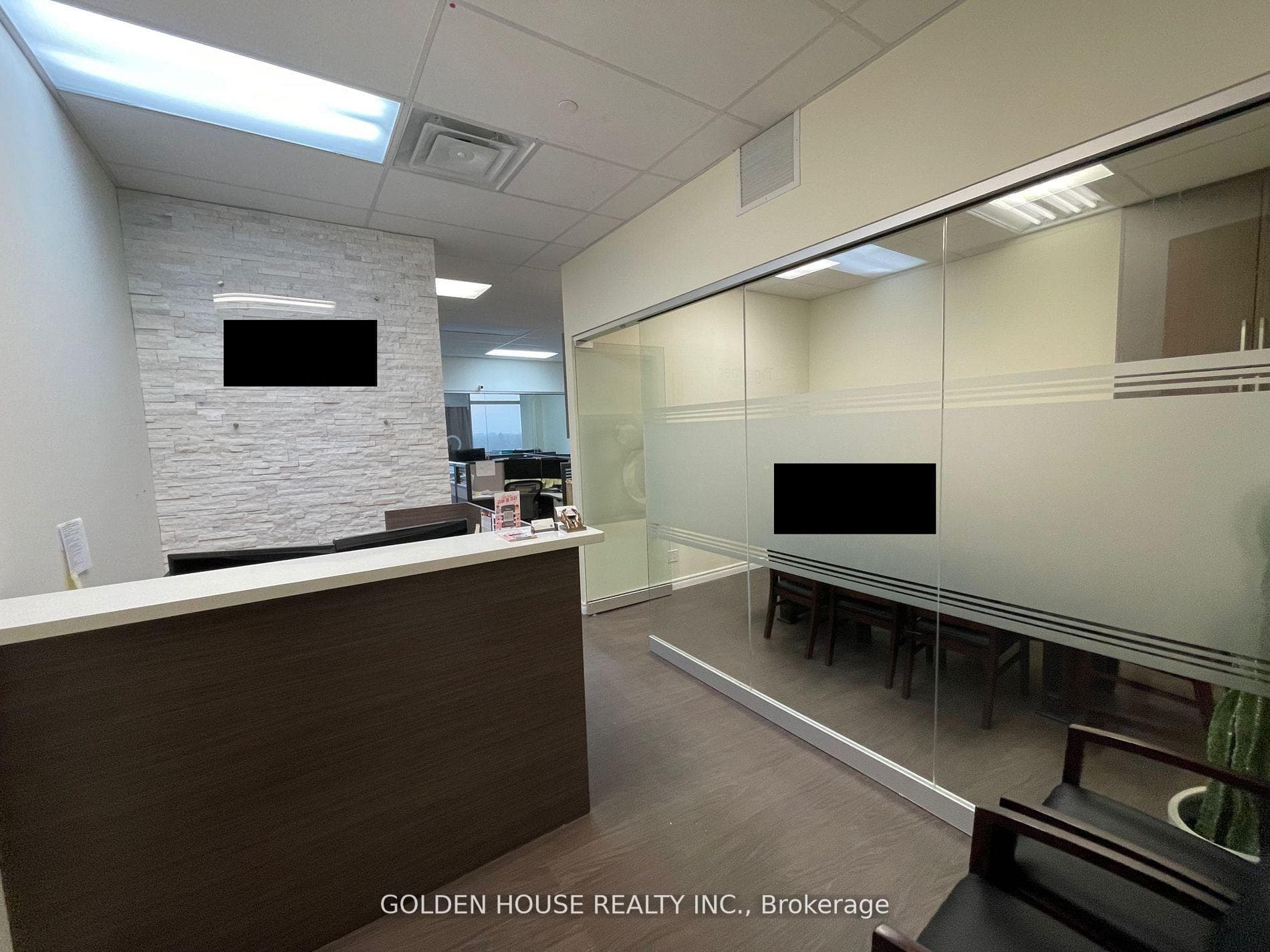 4789 Yonge Street Unit 1015 photo 3