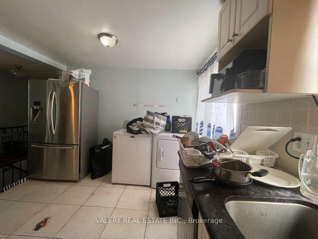 73 Hickling Trail Unit Main photo 13