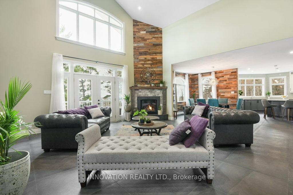 4088 Carp Road photo 5