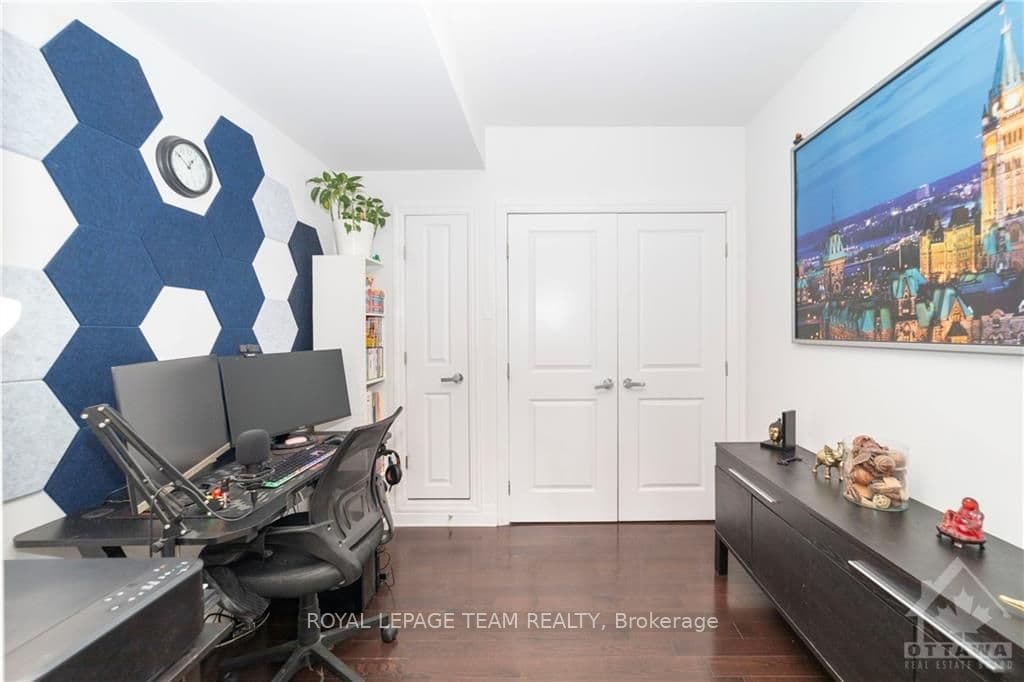90 LANDRY Street Unit 610 photo 15