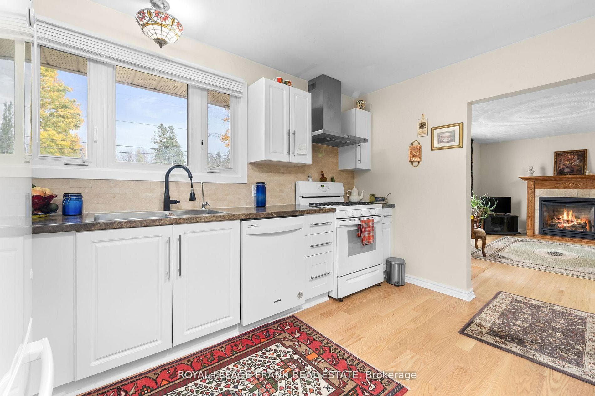 100 Colborne Street photo 9