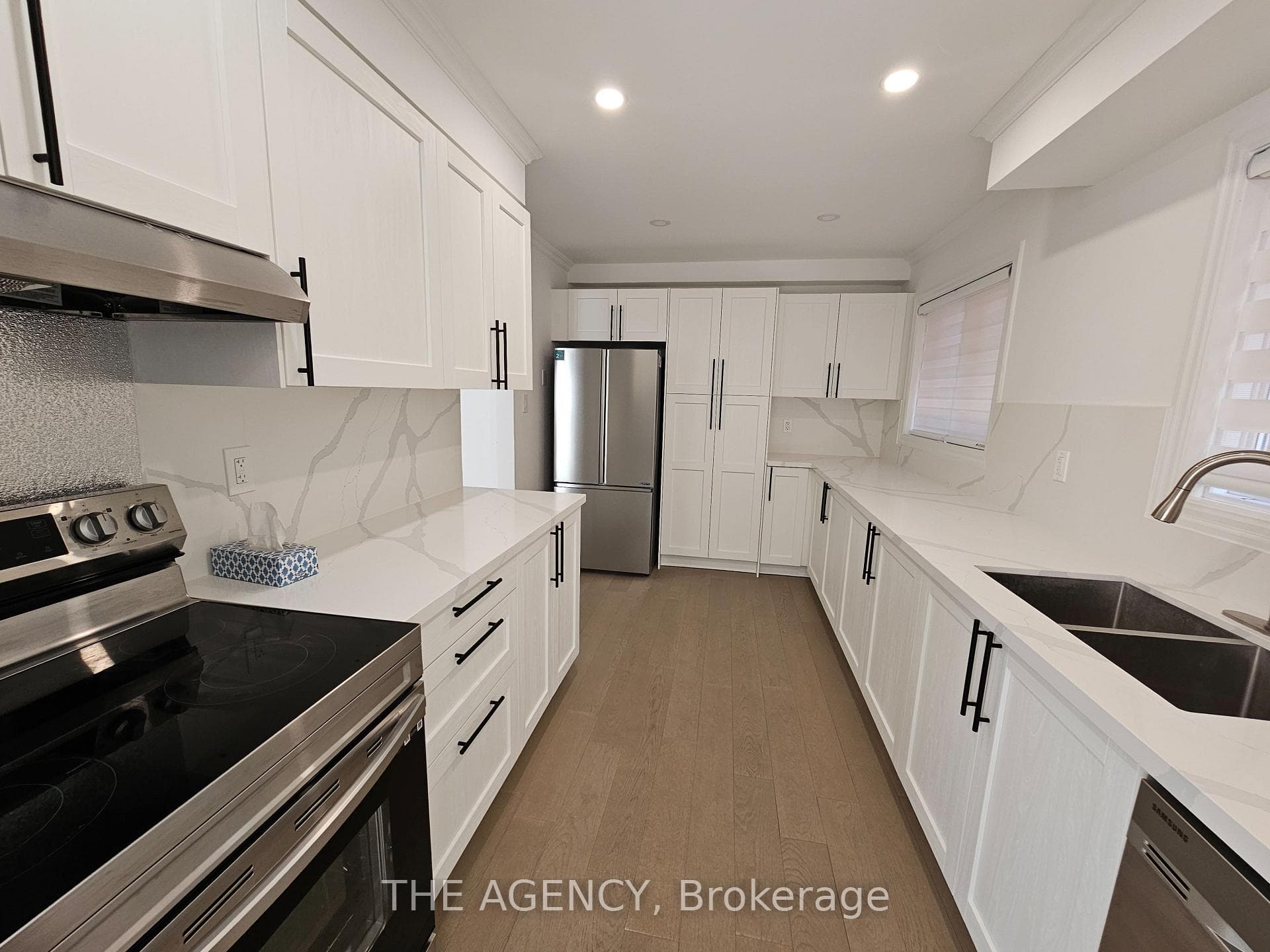 21 Draper Boulevard photo 7
