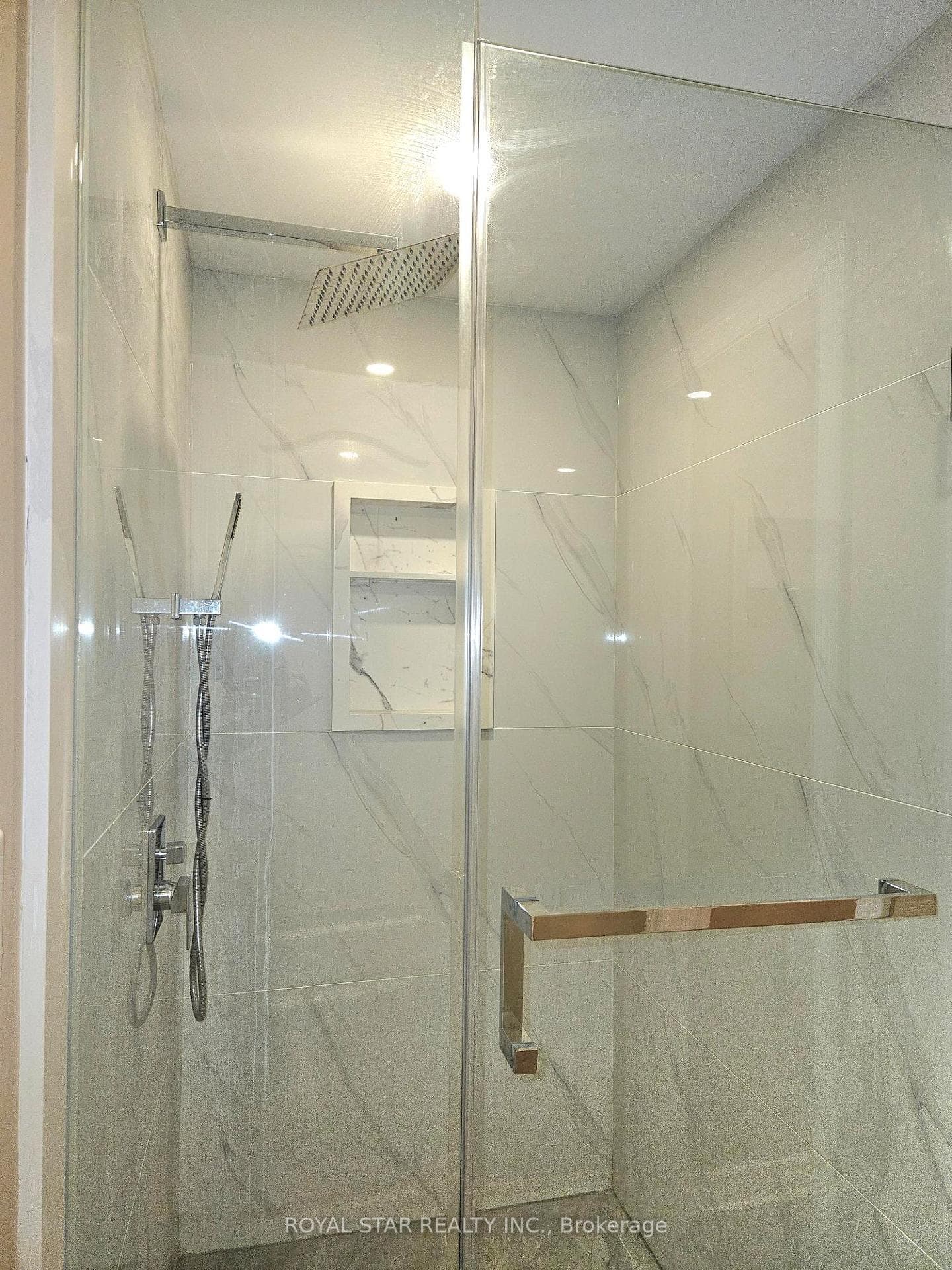 2257 Manor Hill Drive Unit Bsmt photo 17