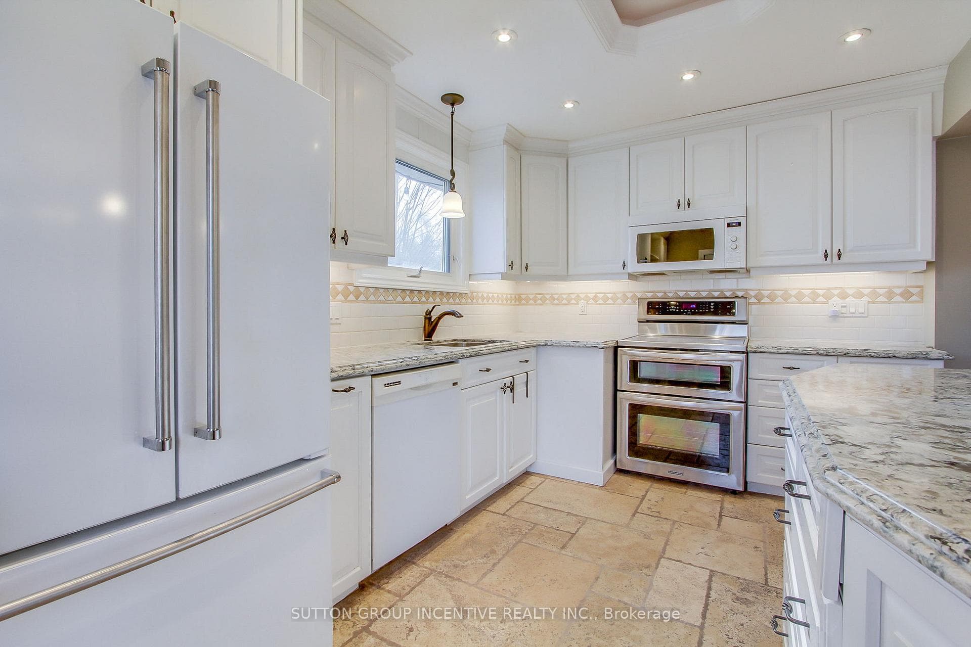 32 Toronto Street Unit Upper photo 5