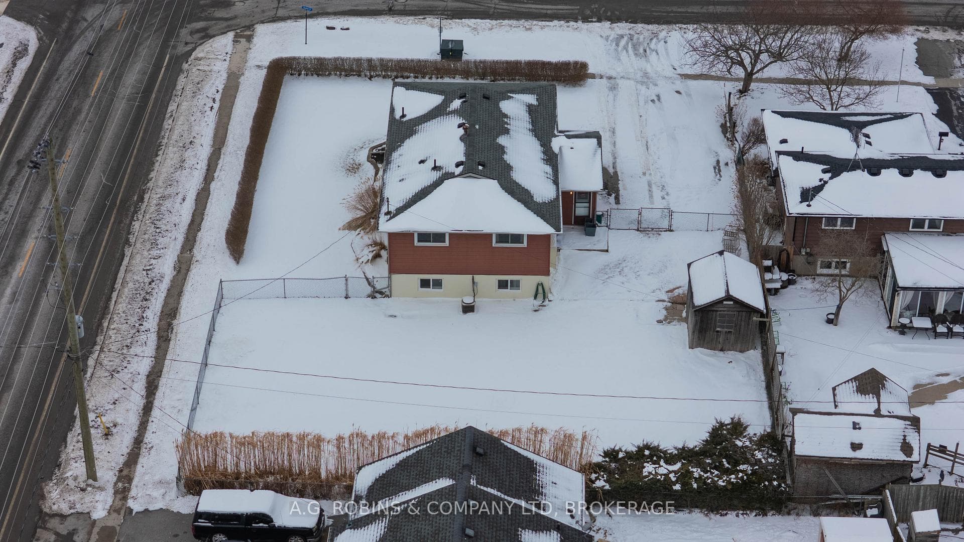 386 Daytona Drive photo 39