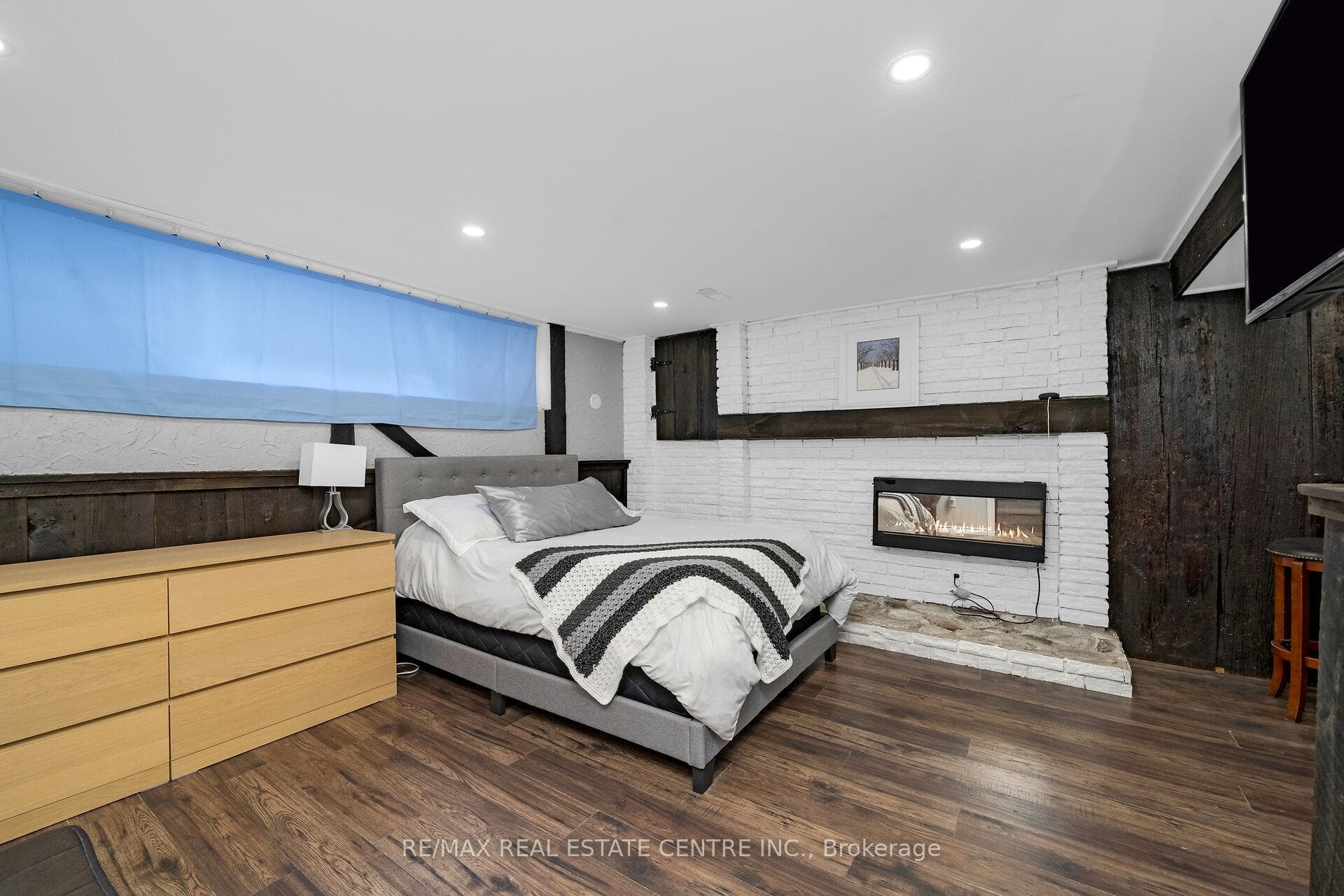 191 DELREX Boulevard photo 16