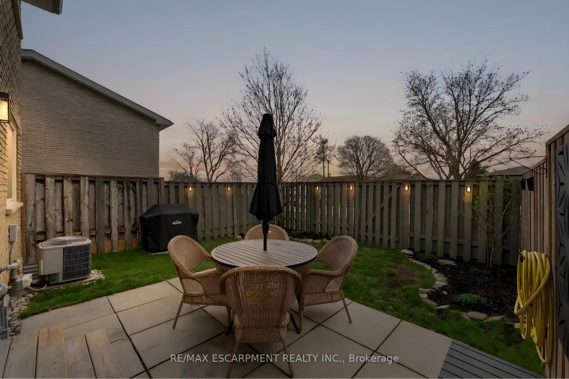 201 Queen Victoria Drive Unit 121 photo 34