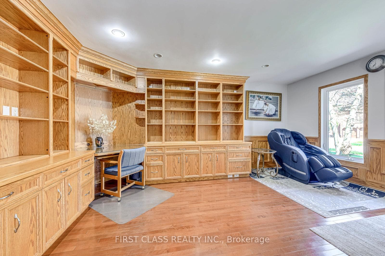 1386 Silversmith Drive photo 7
