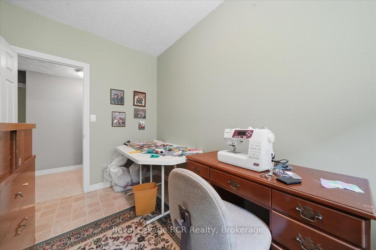 255 2nd Avenue photo 44