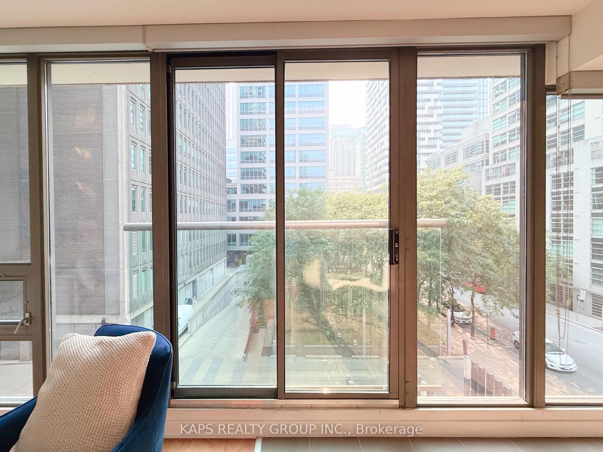 33 Lombard Street Unit 410 photo 13