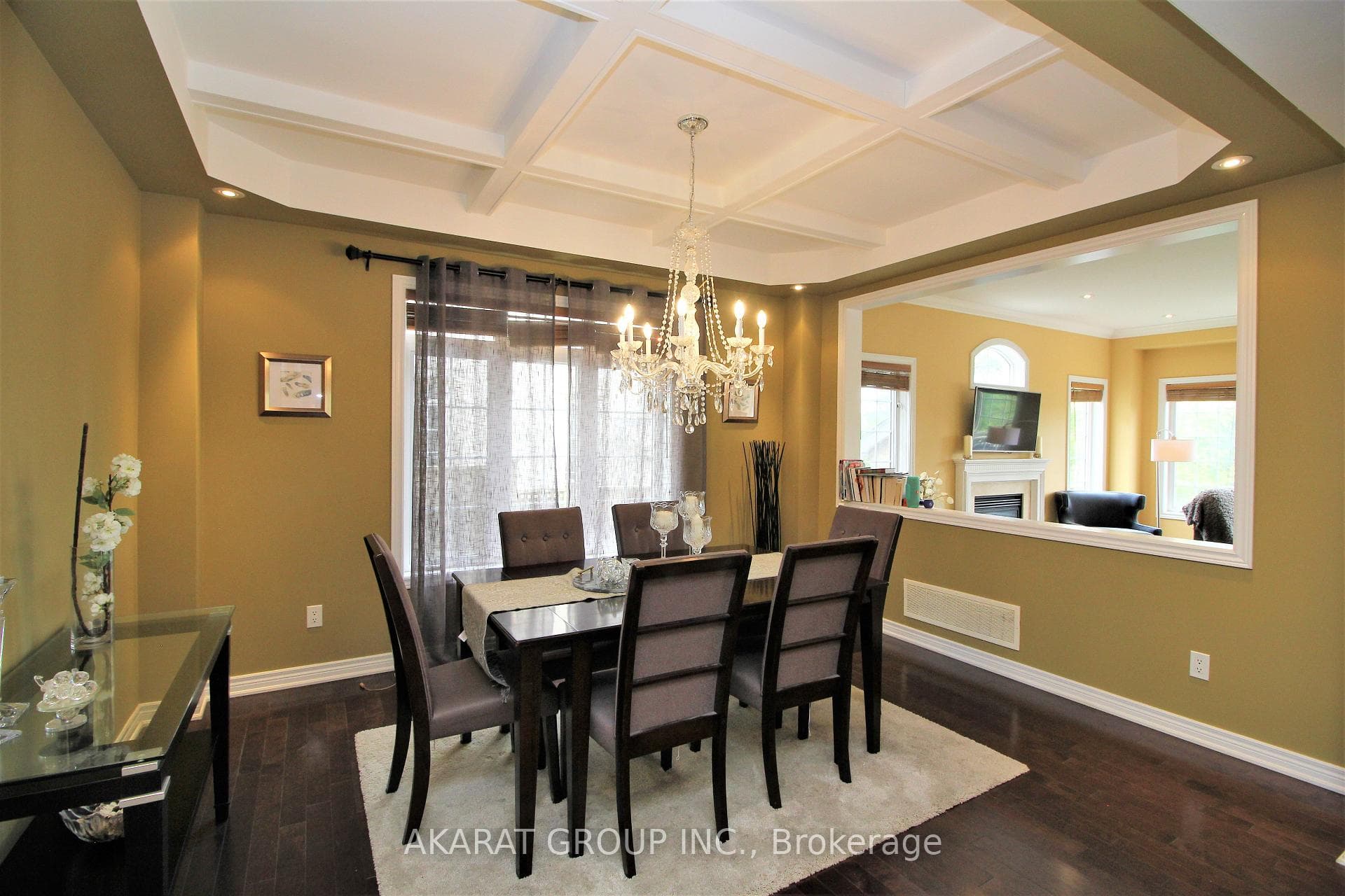 3094 Cardross Court photo 8