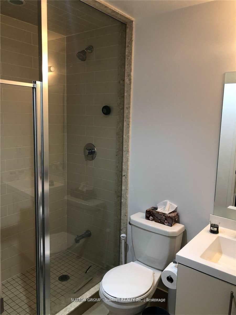 55 Speers Road Unit 209 photo 5