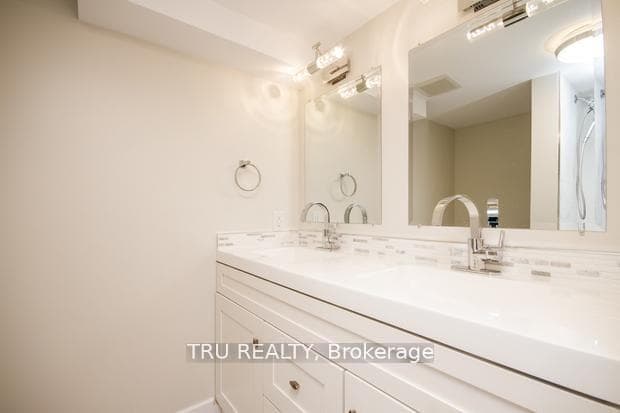 2428-2430 Iris Street photo 33
