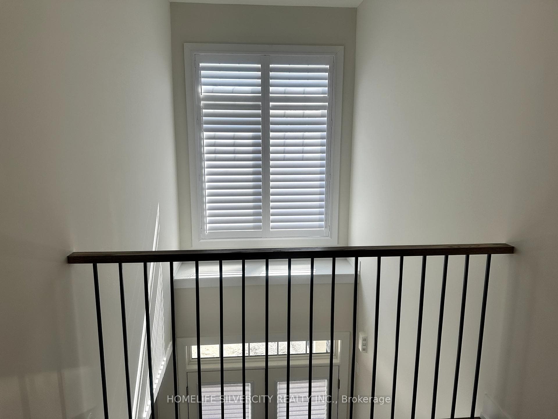 1049 Denton Drive photo 23