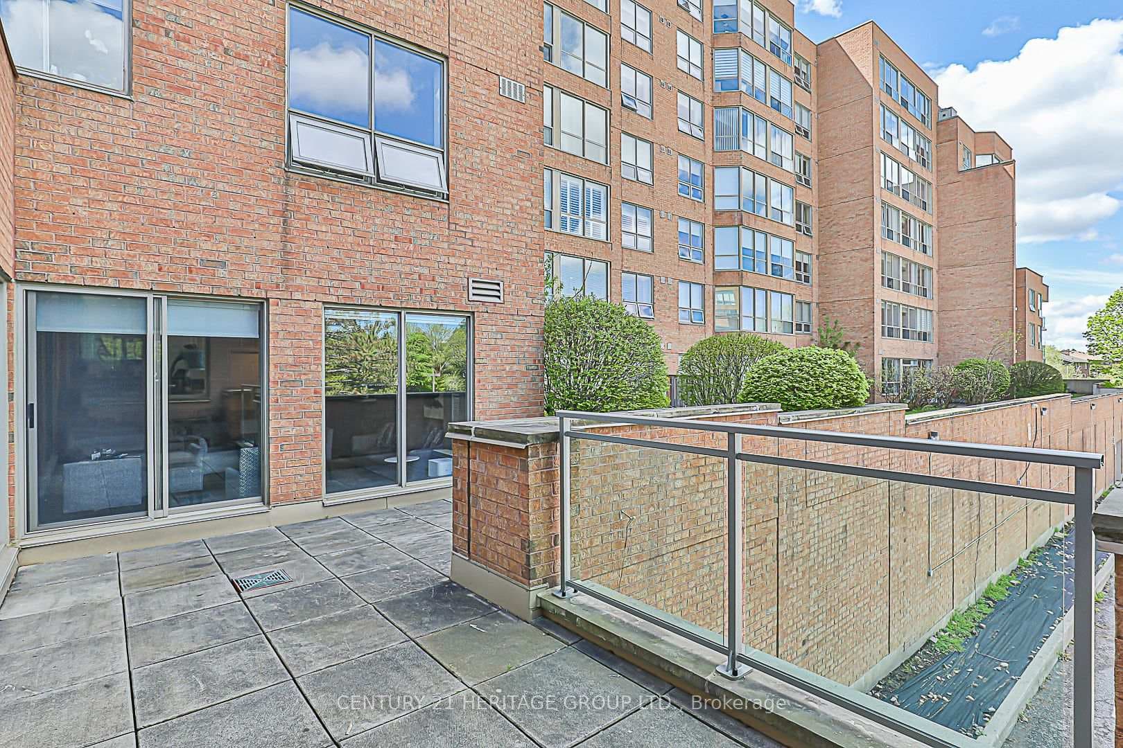 14924 Yonge Street Unit 608 photo 22