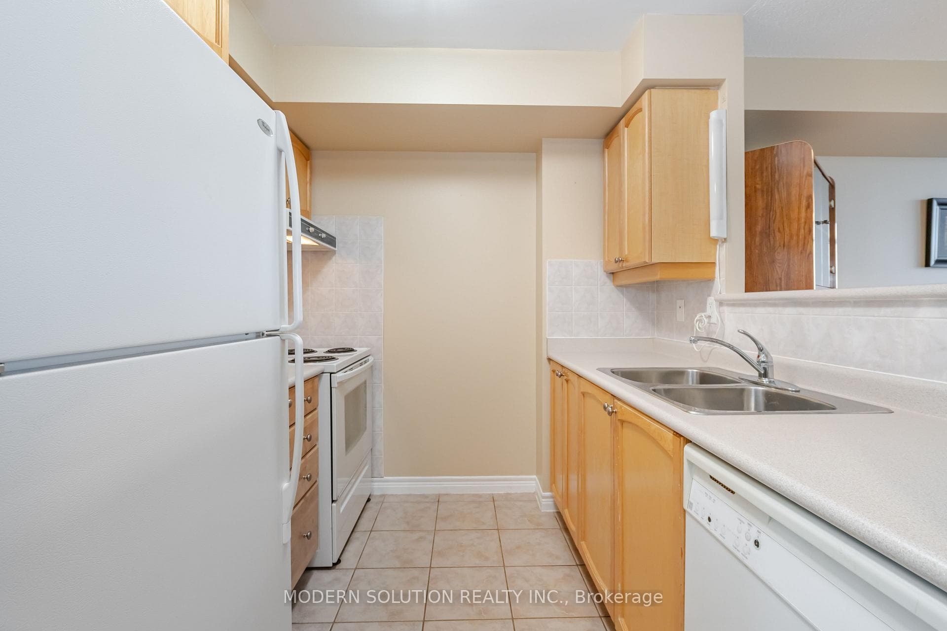710 Humberwood Boulevard Unit 1015 photo 40