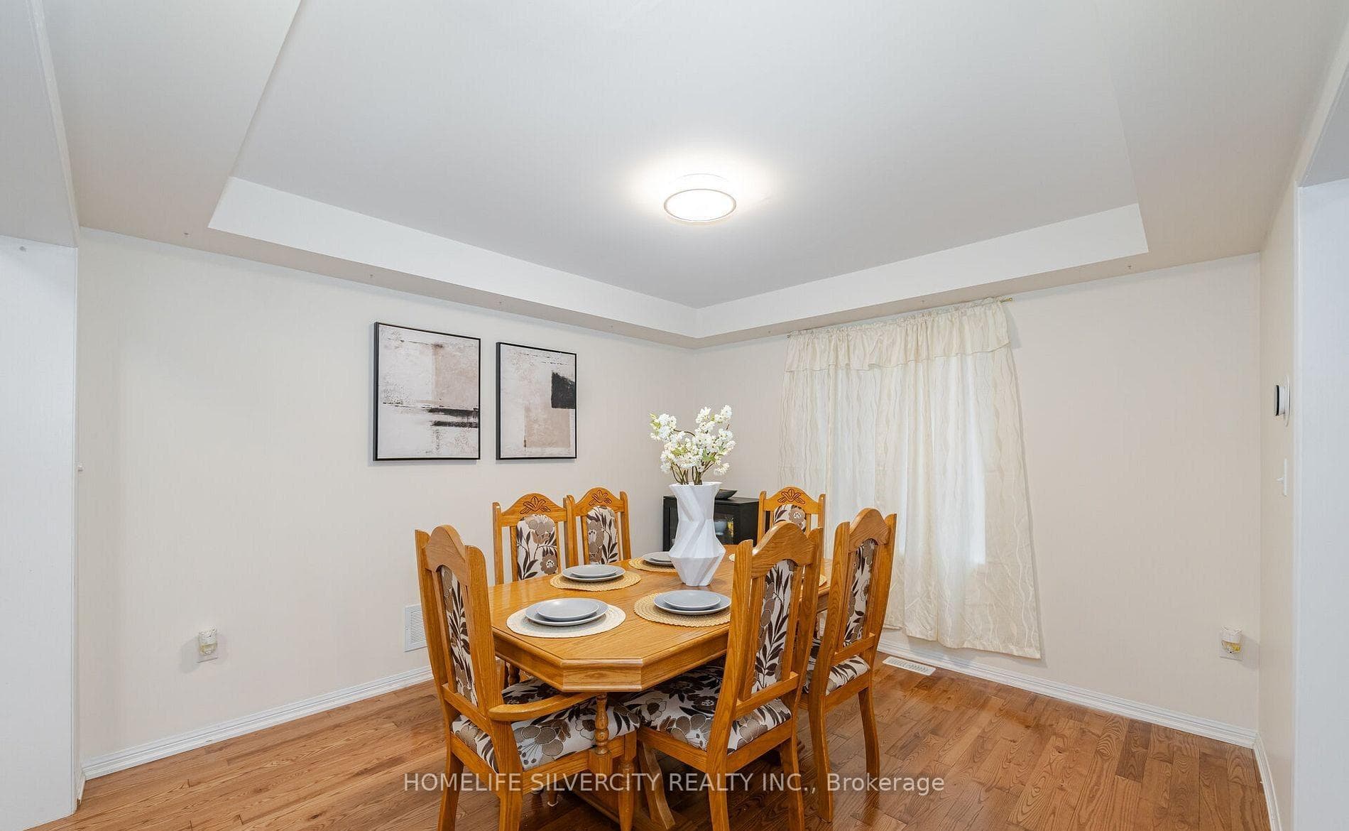 33 Bloom Drive photo 8