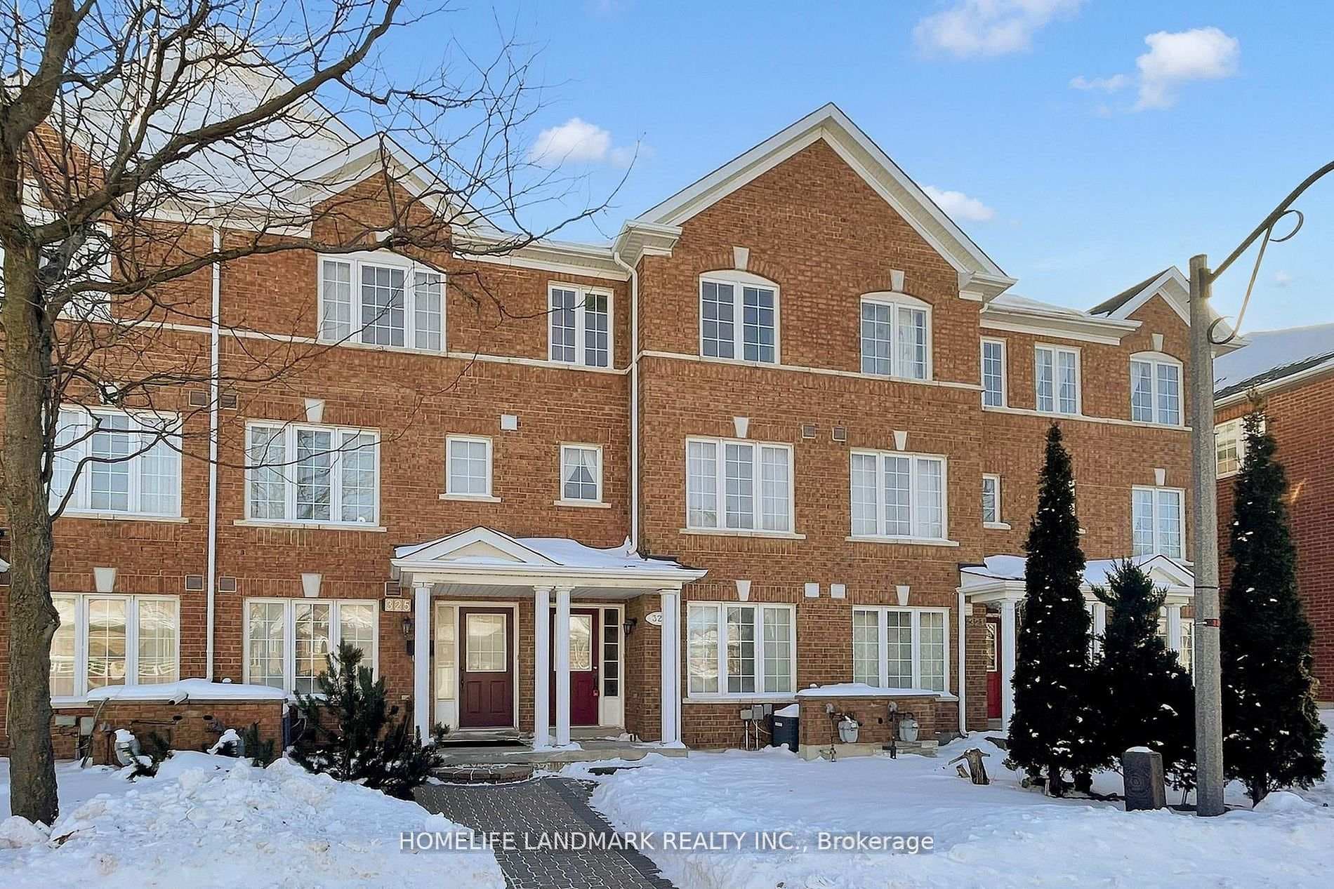 323 Caboto Trail photo 1