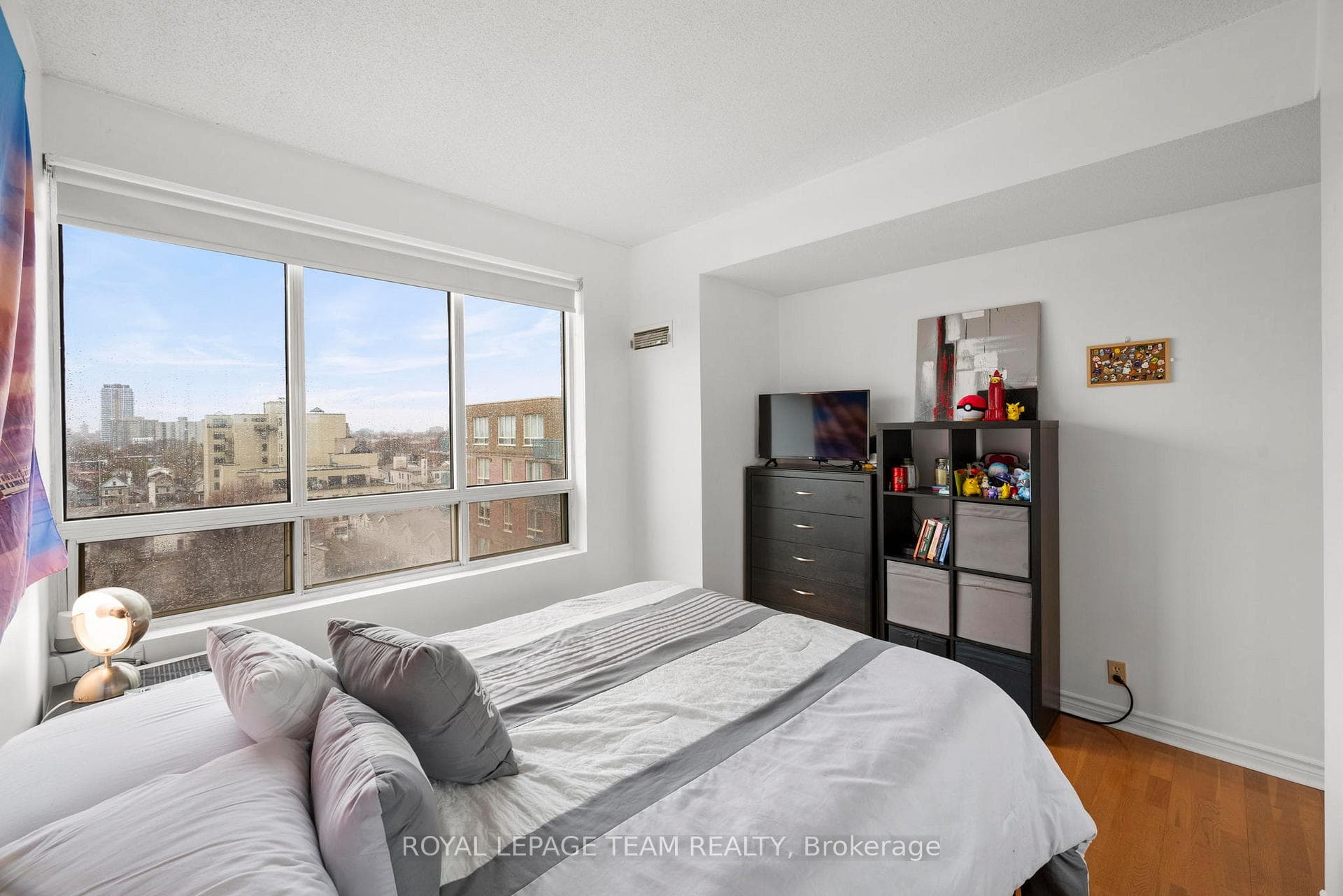 45 Holland Avenue Unit 902 photo 23