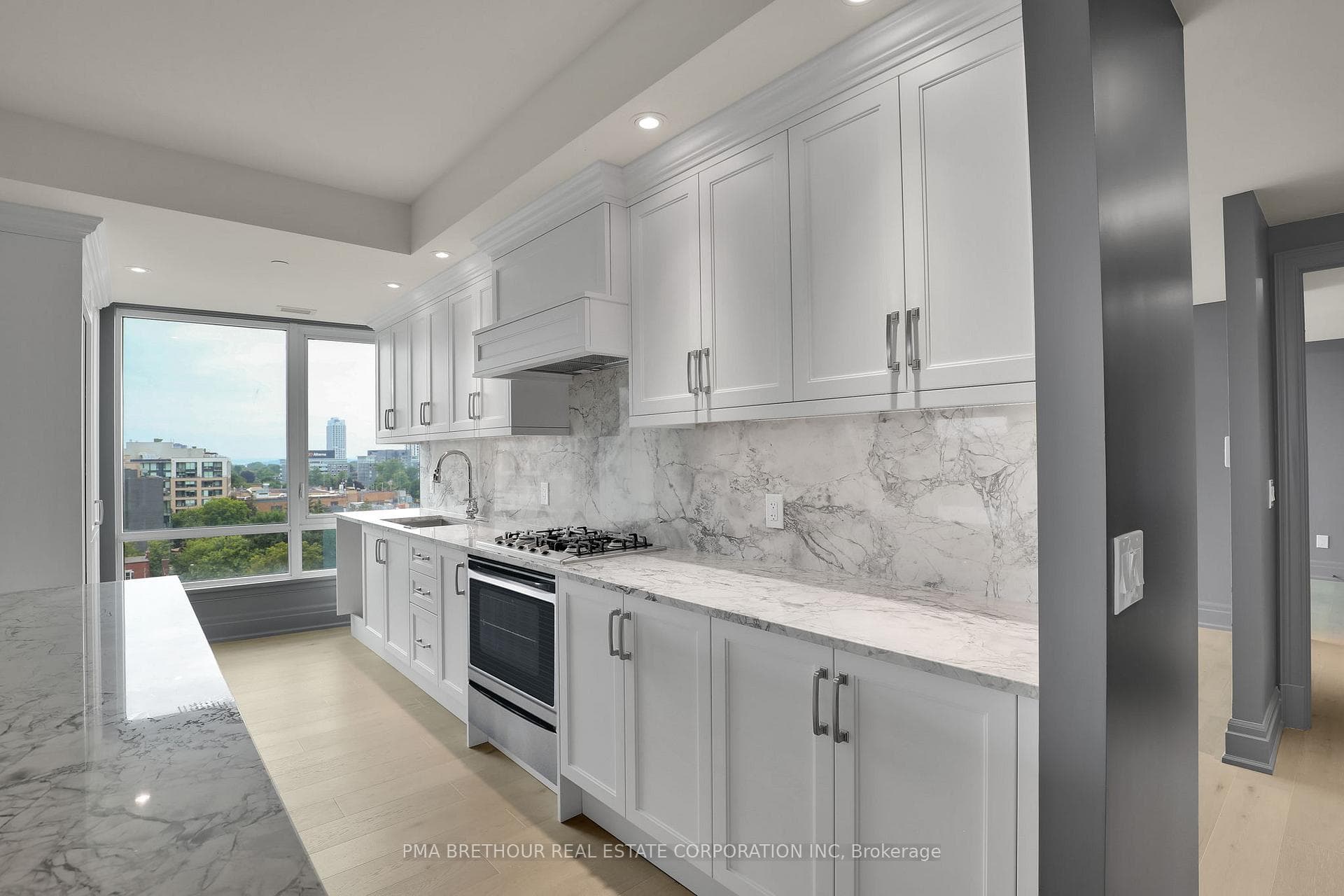 Kitchen Staged with Appliance