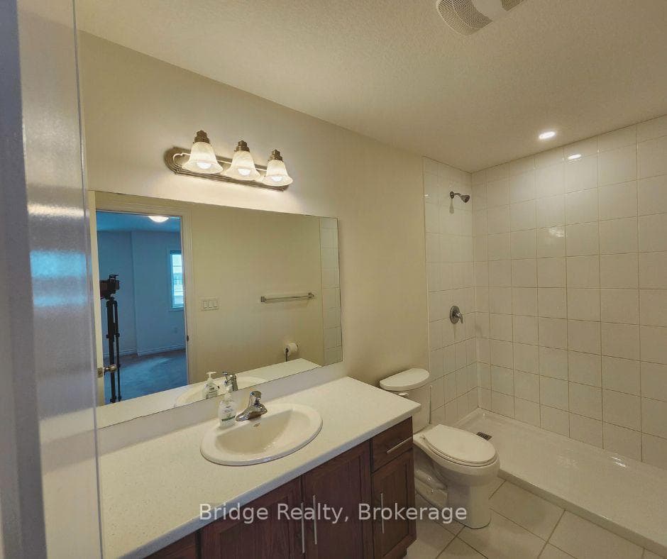 1613 DUNKIRK Avenue photo 11