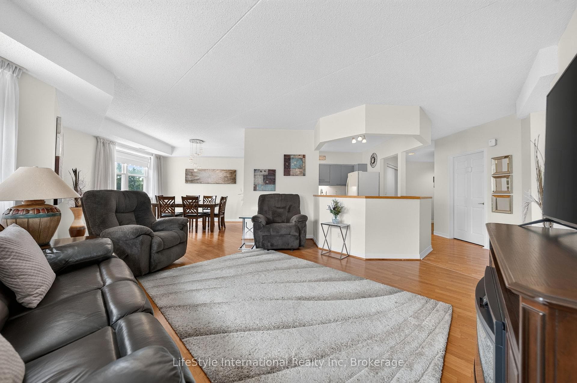 208 Silvercreek Parkway Unit 210 photo 25