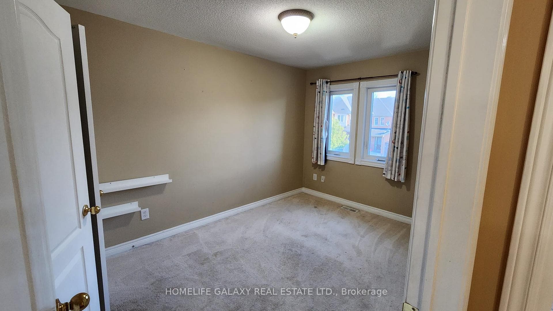 9 Brind Sheridan Court photo 23