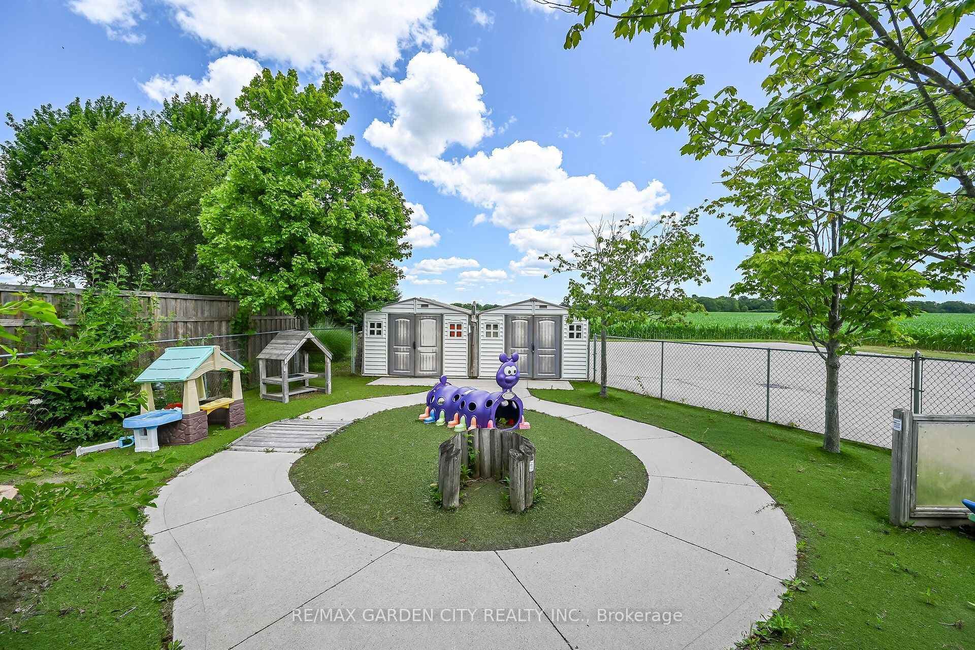 1140 Bay Street photo 7