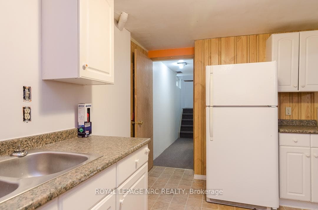308 Pelham Road photo 25