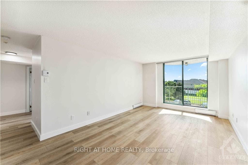 1440 HERON Road Unit 312 photo 10