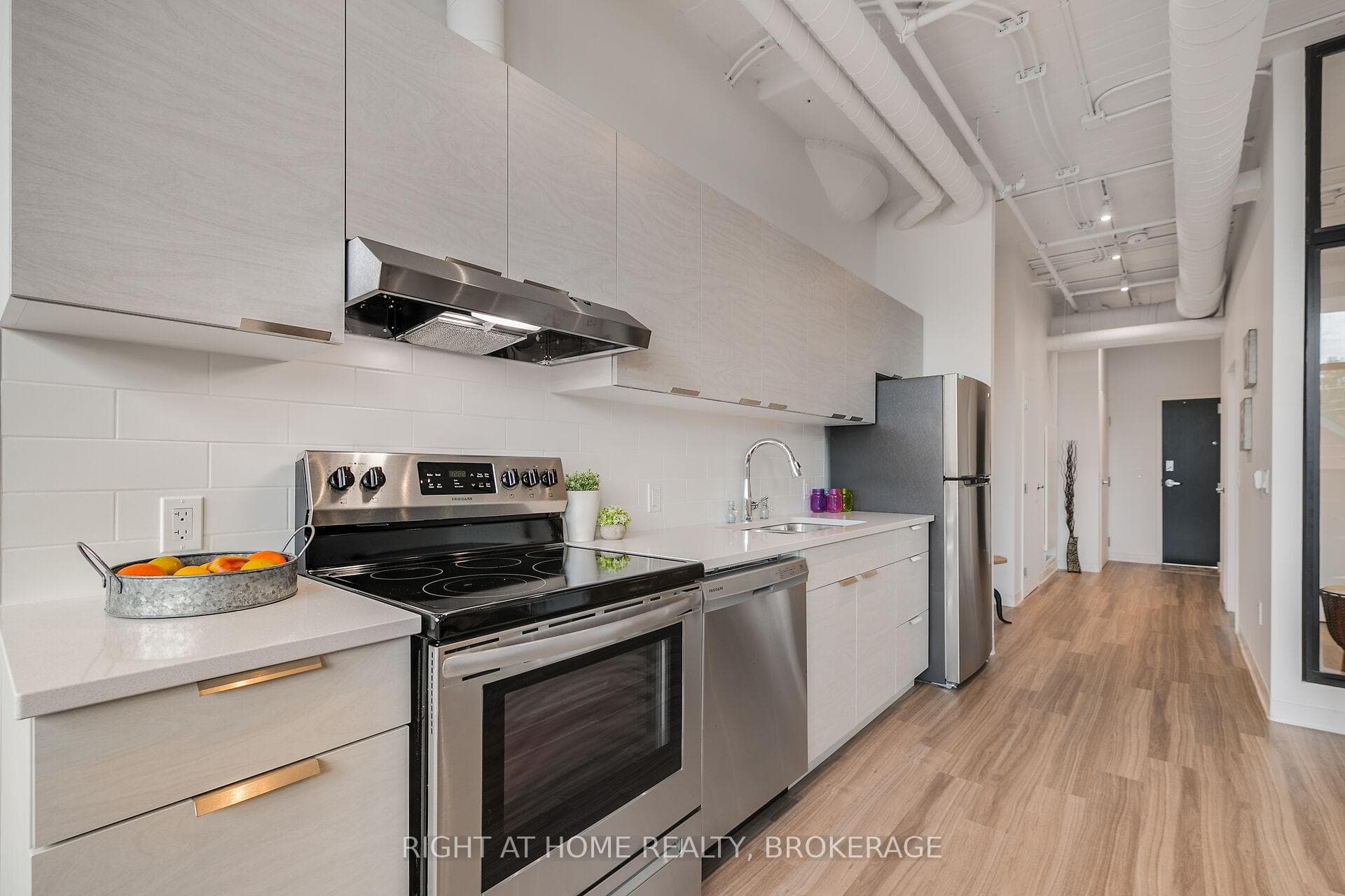 120 Huron Street Unit 210 photo 7