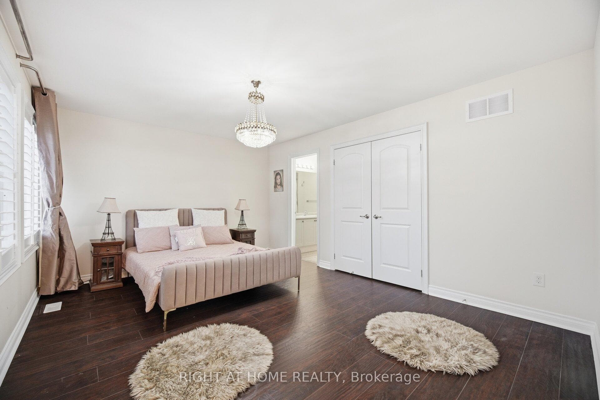 48 Cannington Crescent photo 30