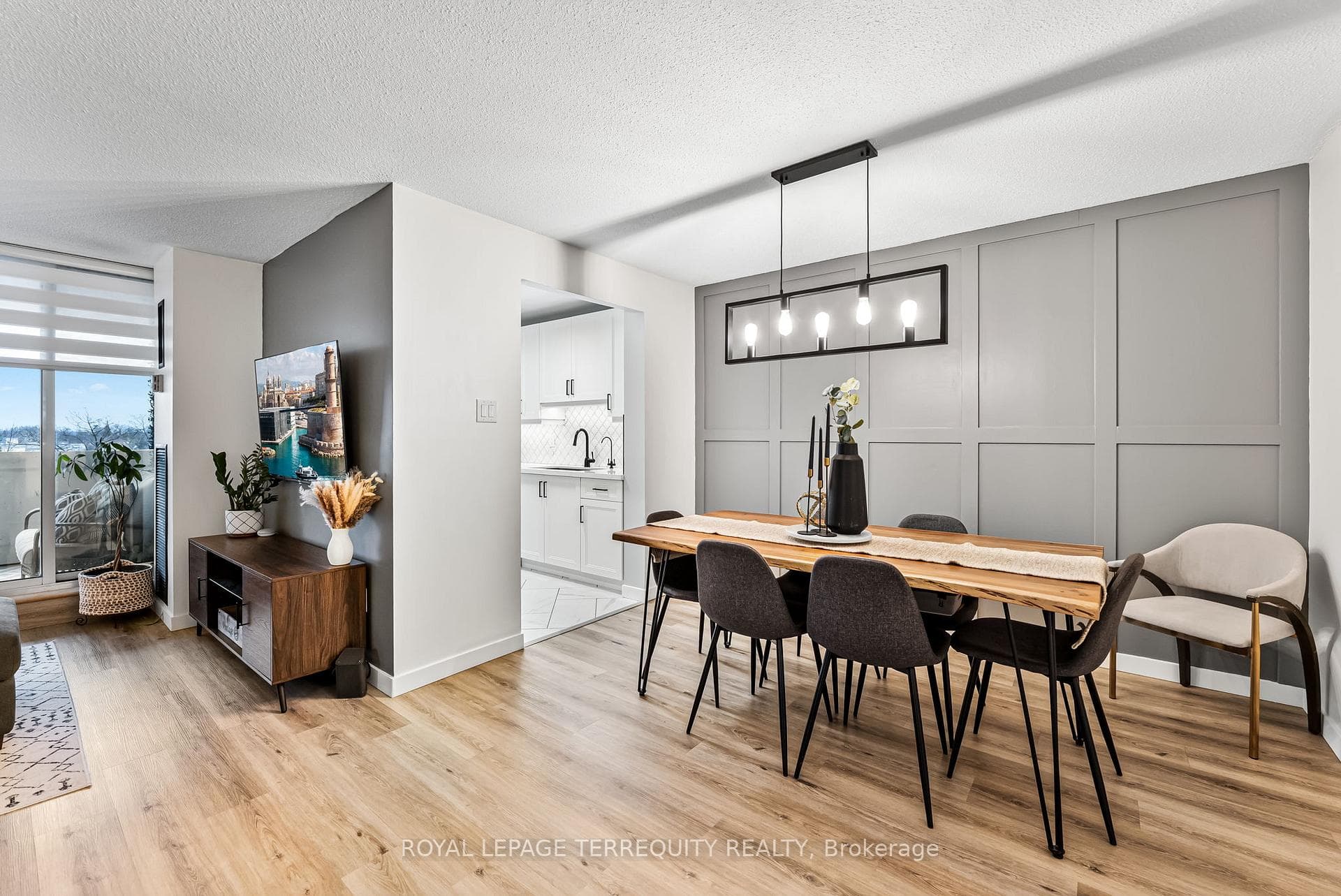 66 Falby Court Unit 304 photo 13