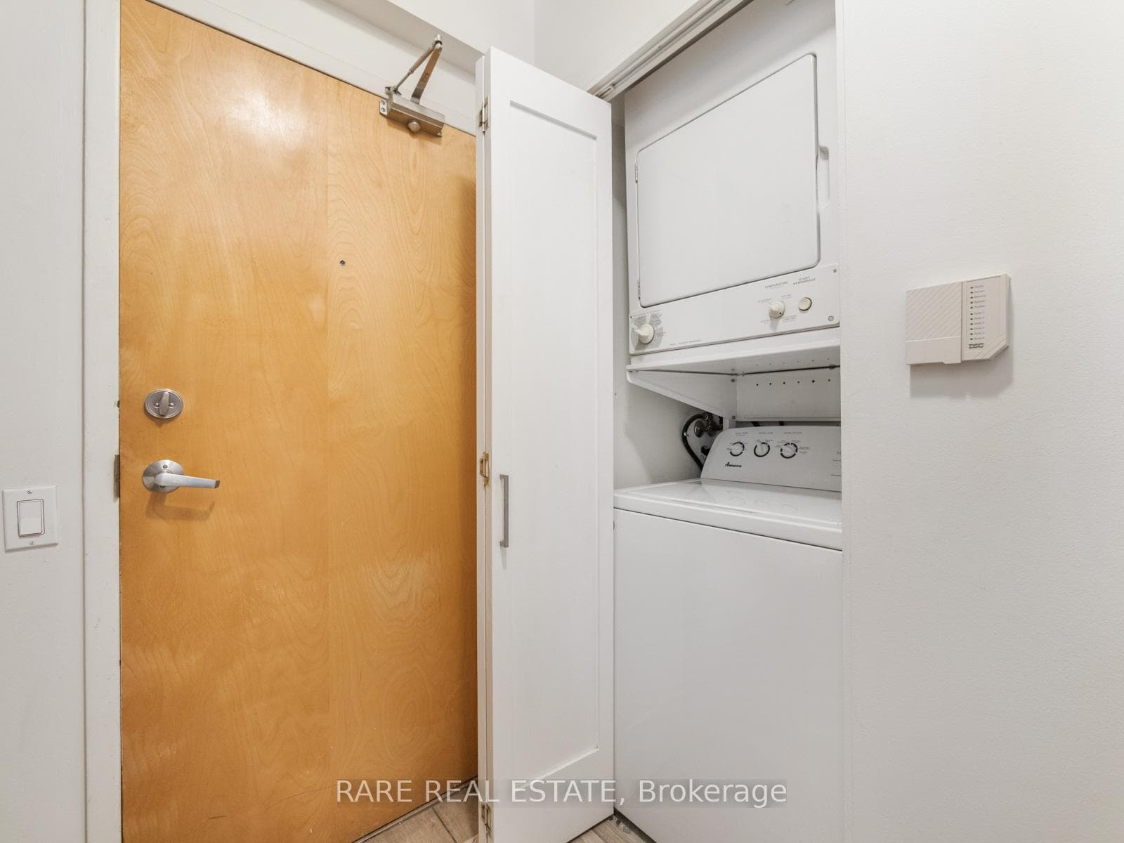 77 Lombard Street Unit 202 photo 6