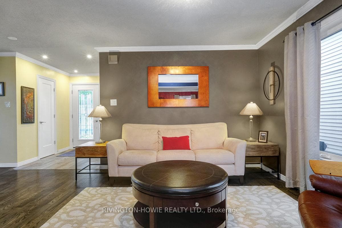 40 Rowe Drive photo 8