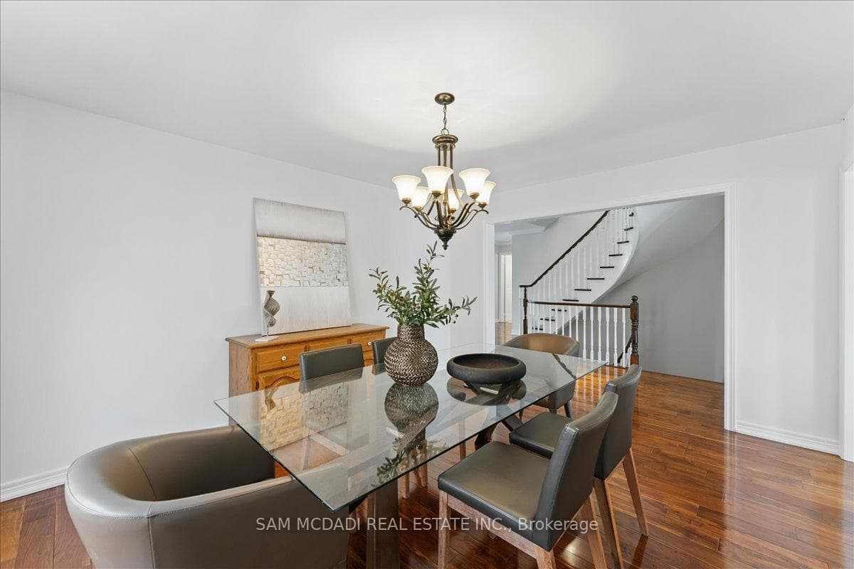 1463 Bayshire Drive photo 9