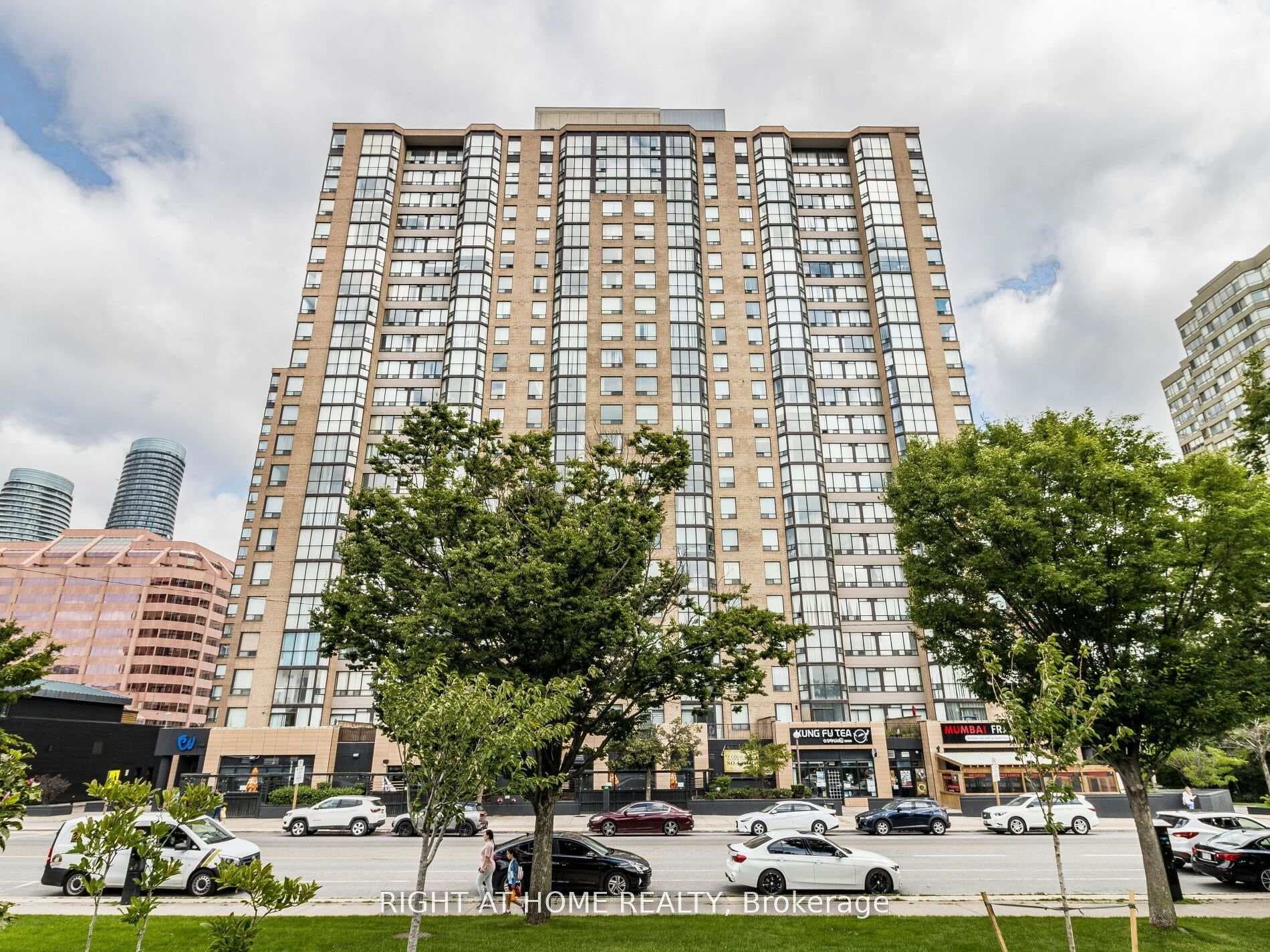 265 Enfield Place Unit 1504 photo 1