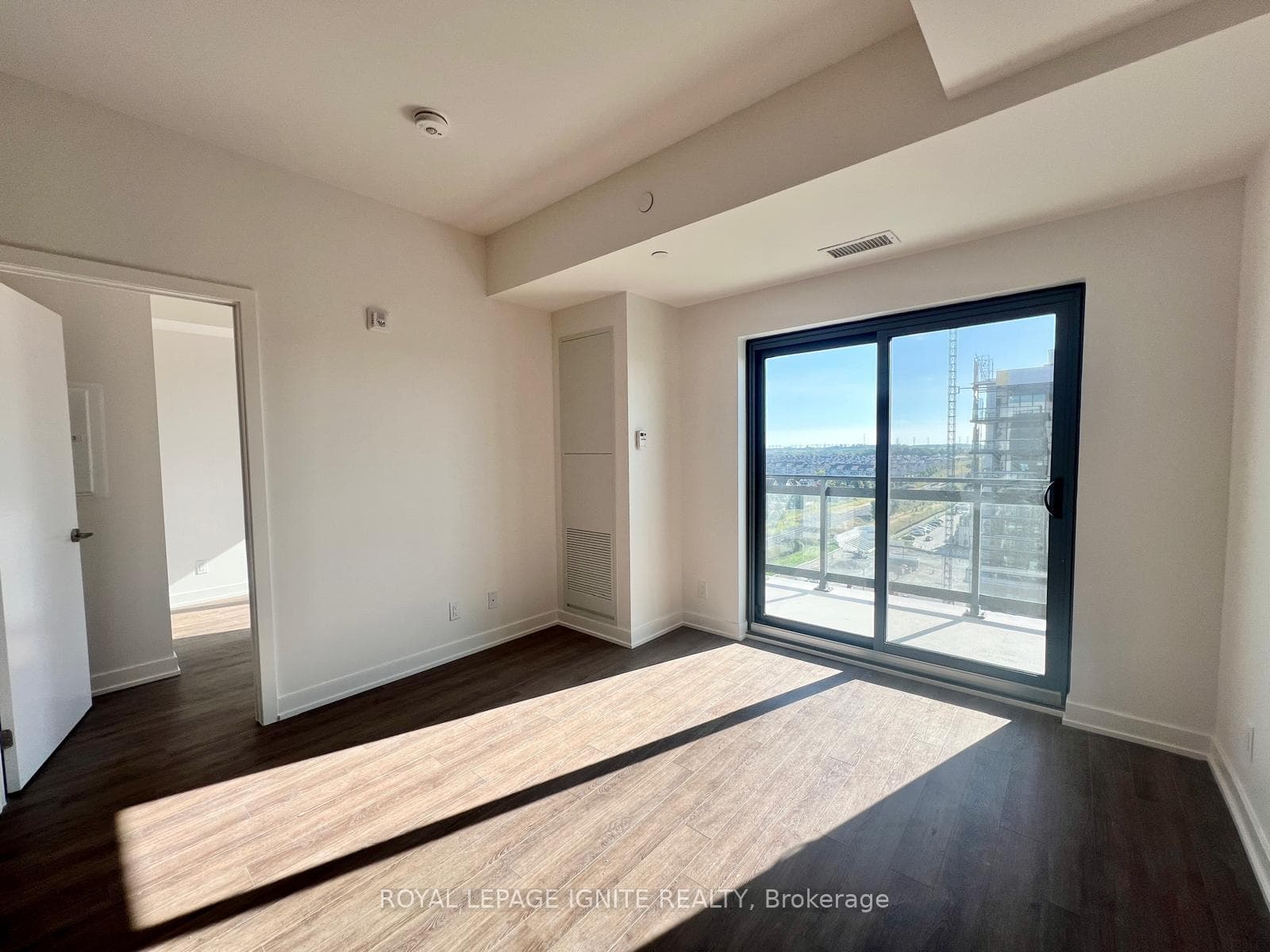 55 Clarington Boulevard Unit 1111 photo 8