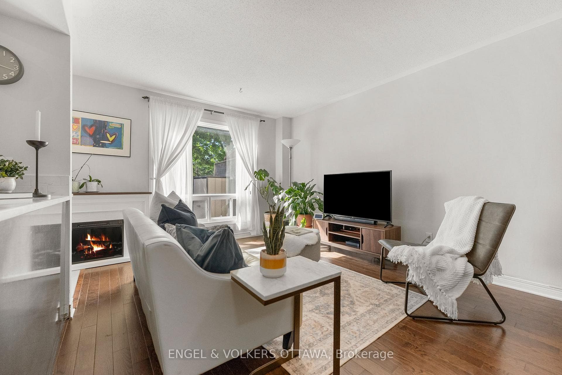 8 Crampton Drive photo 8