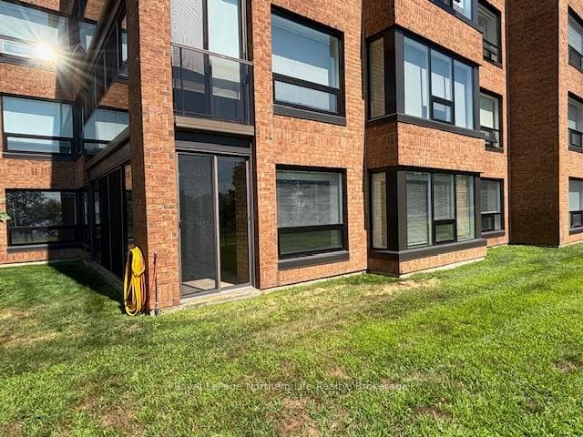 155 Timmins Street Unit 114 photo 5