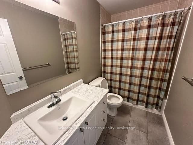 954 BLUFFWOOD Avenue photo 15