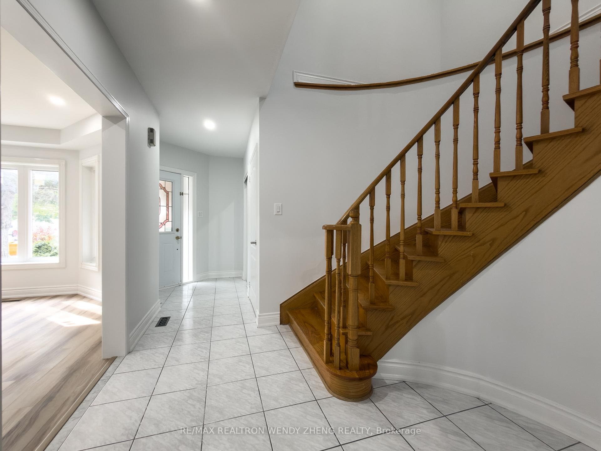 59 Springer Drive photo 9