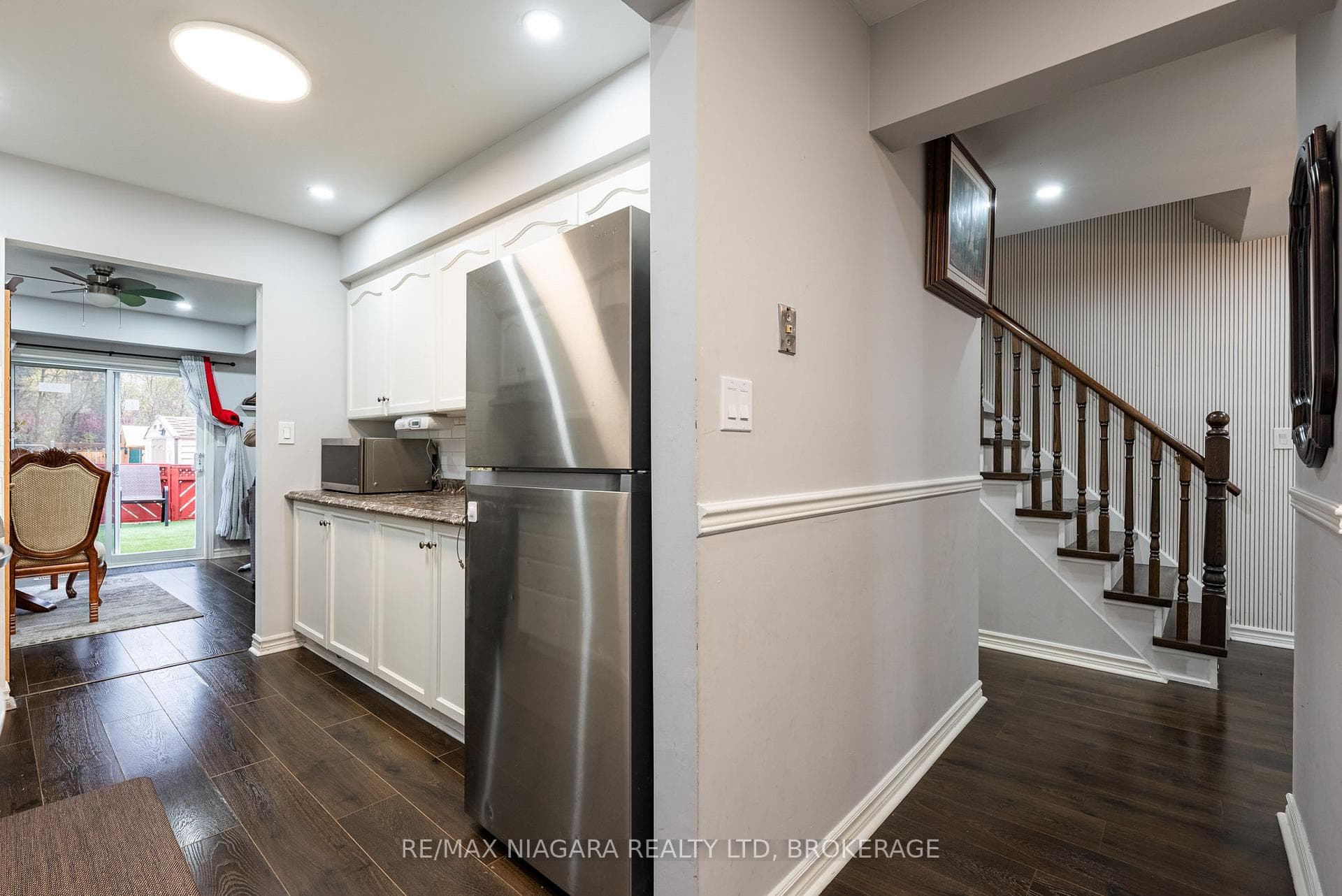 201 Windsor Street photo 6