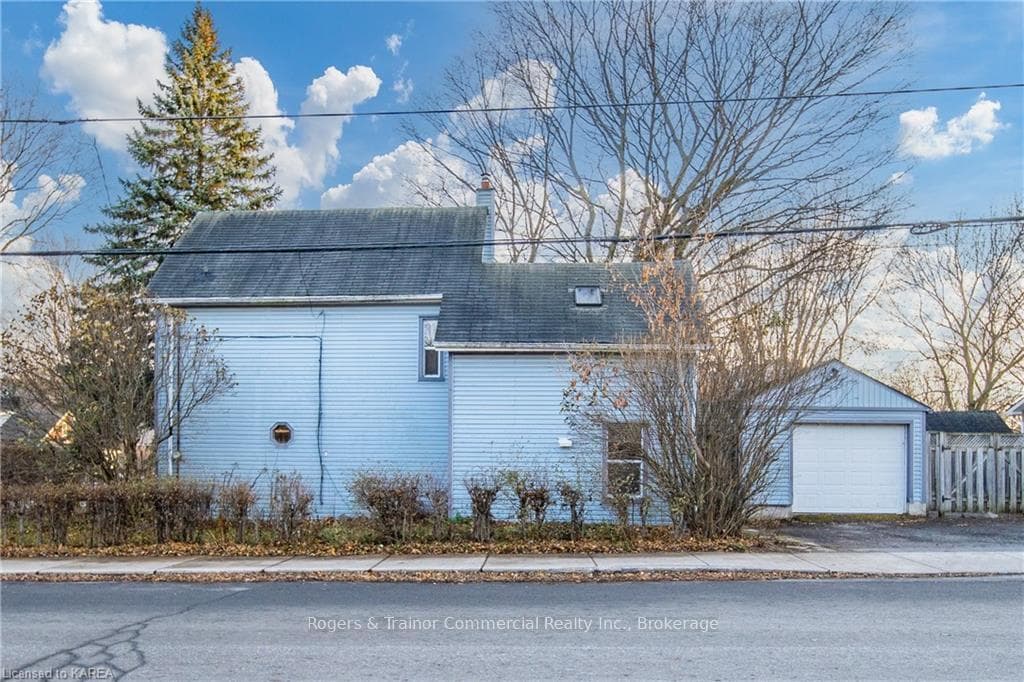 574 FRONTENAC Street photo 24