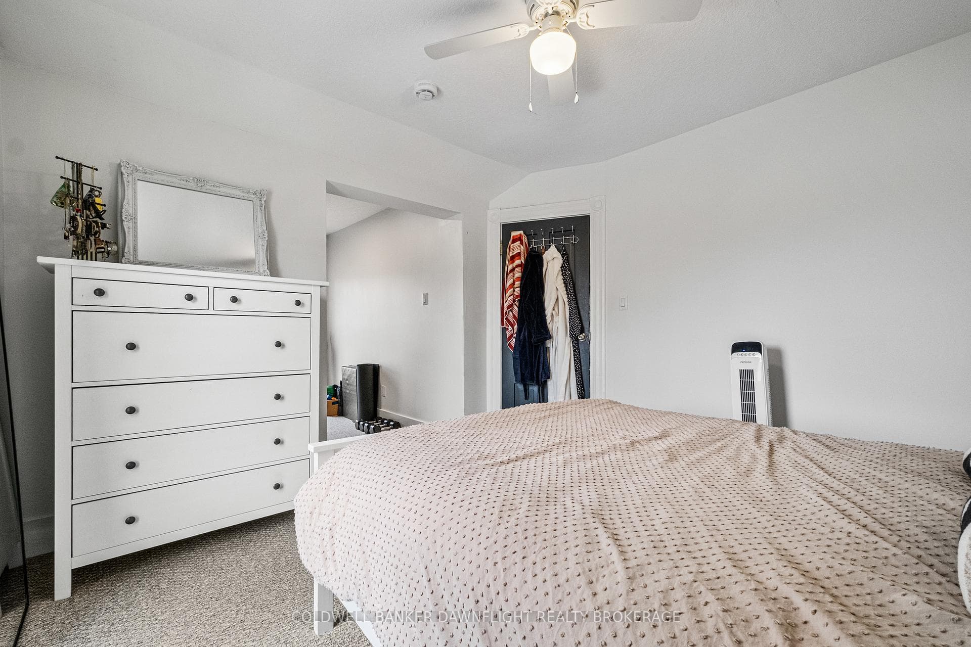 408 WILLIAM Street photo 18