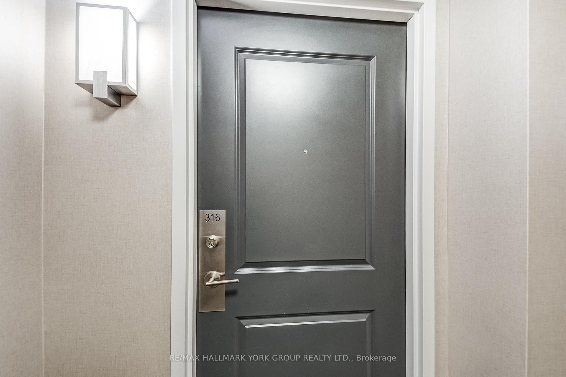 125 Western Battery Road Unit 316 photo 2