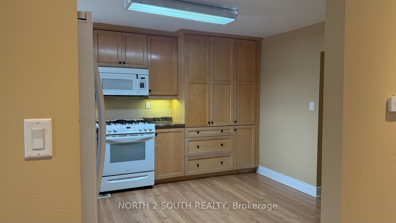 1125 Shore Acres Drive photo 7