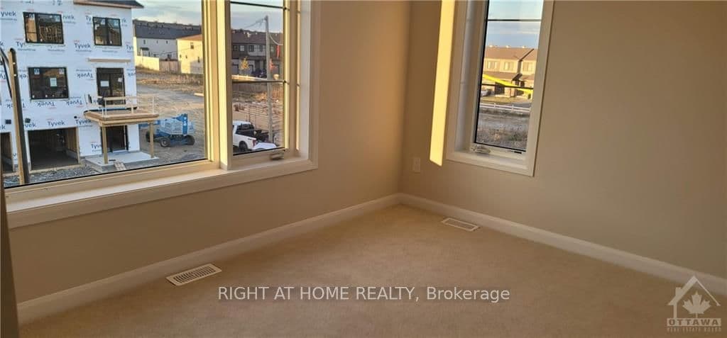 320 RAHEEN Court photo 16