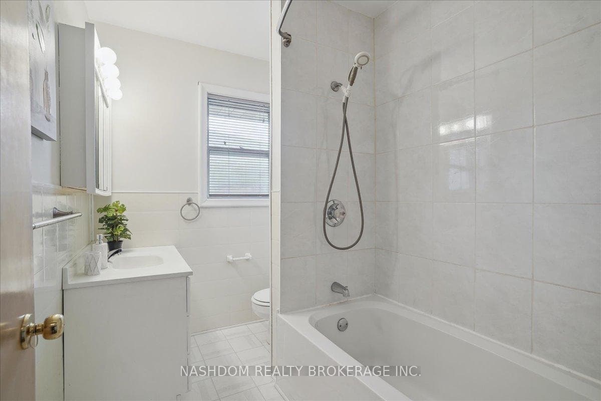 165 West 27th Street photo 19