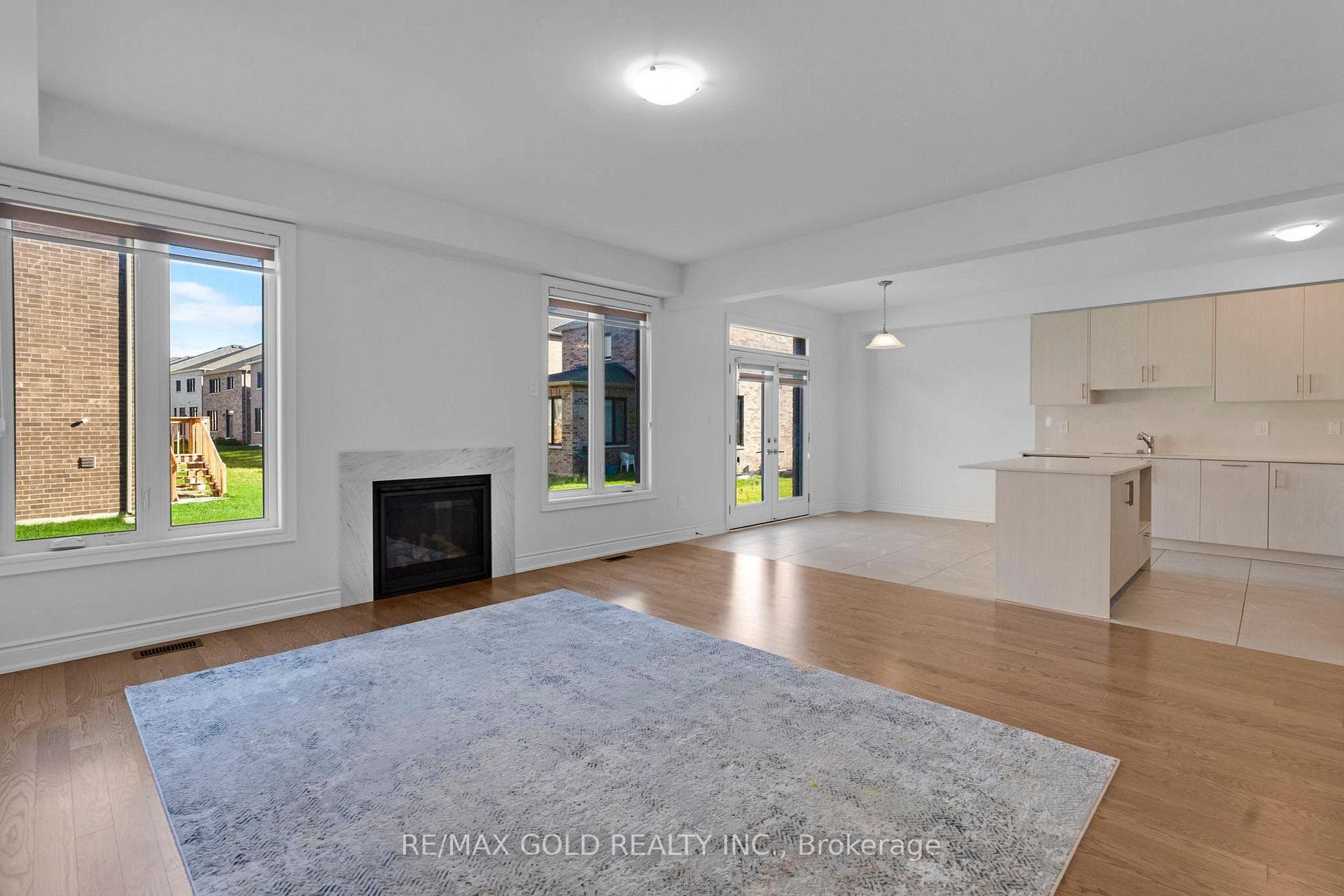 23 Bermondsey Way photo 17